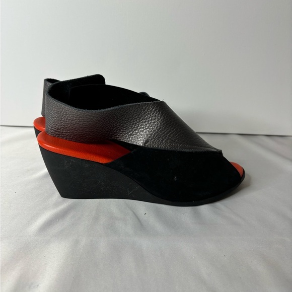 Arche leather gray and‎ black wedge heels size 40 - Picture 4 of 9